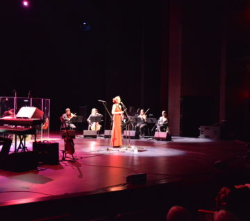 Ola Turkiewicz. Koncert Niepodleglosci ''Poland''. Rose Theatre, Brampton, Canada 2016Fot. Cezary Bernolak Ola Turkiewicz. Koncert Niepodleglości ”Poland”. Rose Theatre, Brampton, Kanada 16.09 2016. Fot. Cezary Bernolak